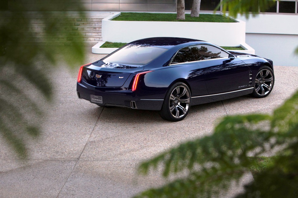 Новое купе Cadillac Elmiraj представленно на Конкурсе элегантности в Паббл-Бич