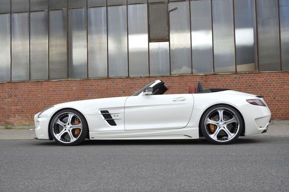 Тюнер “приодел” Mercedes SLS AMG в “спортивный костюм”
