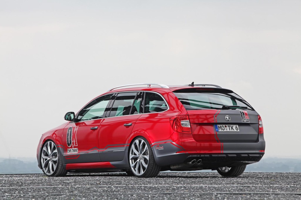 Skoda Superb Estate от немецкого тюнера ОК-Chiptuning