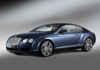 В 2018-ом году выйдет четырехдверное купе Bentley