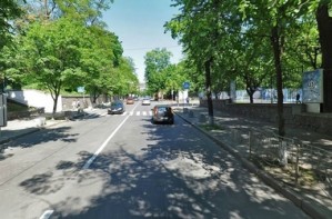 Парковую дорогу в Киеве не будут расширять