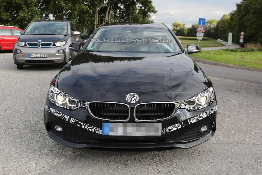 Появились первые фото интерьера BMW 4-series GranCoupe 2014