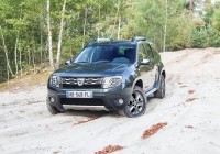 Появились новые подробности фэйслифтингового Dacia Duster