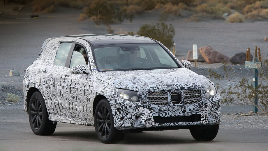 Новый Mercedes GLK обзаведётся маленьким бензиновым мотором