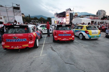 ЧП на Yalta Rally: дорогие машины разбились из-за дождя