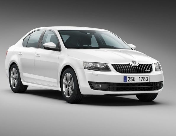 Дизельная Skoda Octavia попросит 3,3 литра на сотню