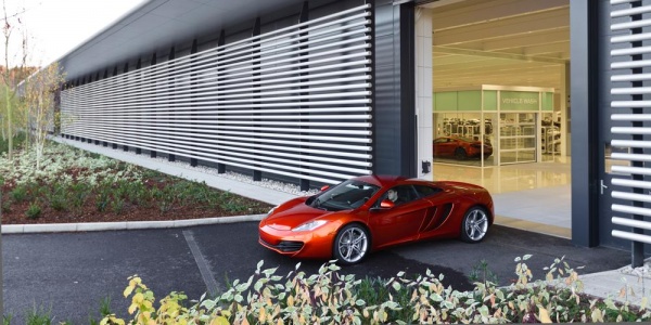 Компания McLaren взяла кредит на выкуп собственной штаб-квартиры