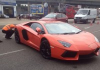 Полиция большого Лондона арестовала в рамках спецоперации незастрахованный Lamborghini Aventador