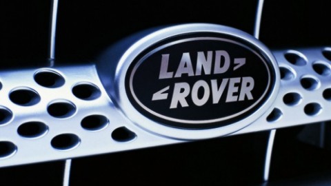 Land Rover готовиться выпустить новую модель Evoque XL