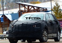 Buick Anthem 2015 был пойман во время тестирования в горах