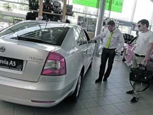 Иномарки в Украине останутся дорогими даже после ассоциации с ЕС – эксперт
