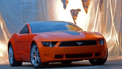 Экстерьер нового Ford Mustang попал в Сеть