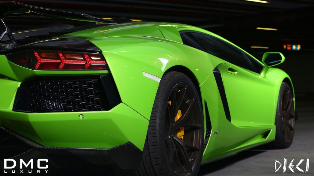 Немецкое автоателье DMC представило Lamborghini Aventador DIECI