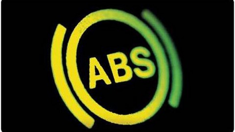 Специалисты советуют, как правильно тормозить с ABS