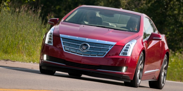 Cadillac озвучил стоимость нового купе с гибридным приводом