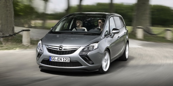 Opel выводит на рынок самый мощный компактный однообъемник