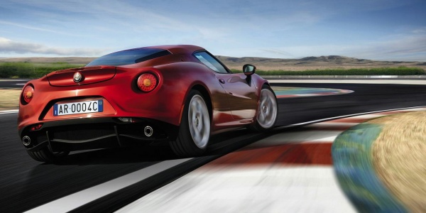 Alfa Romeo решила сохранить свои модели «механическими»