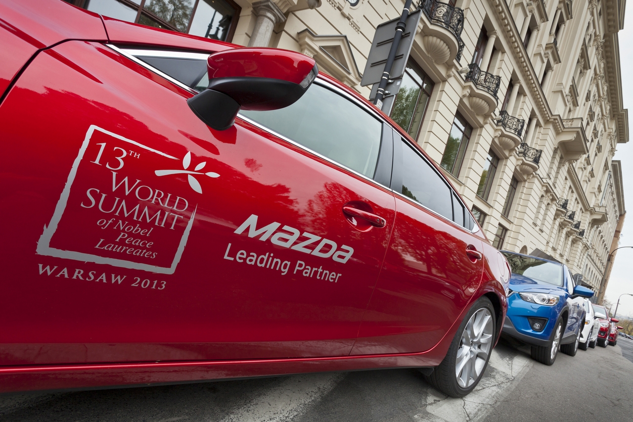 Mazda на Всемирном Саммите в Варшаве
