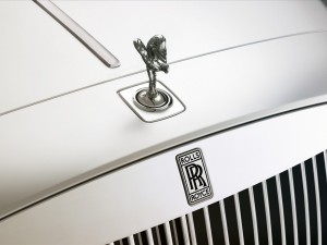 Кроссовер Rolls-Royce превзойдет по цене Ghost