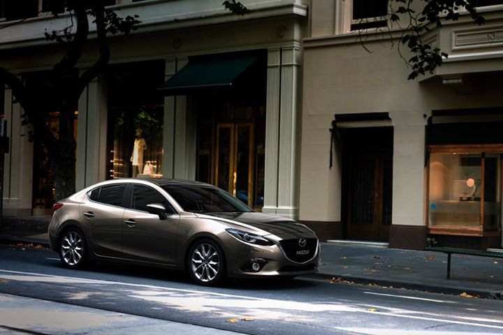 Известна цена на новую Mazda3 в Украине
