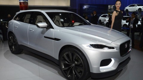 В планах Jaguar запустить кроссовер C-X17 в серийное производство