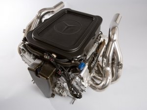 Компоненты «формульных» моторов Mercedes-Benz будут собирать в Китае