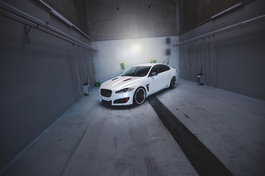 Jaguar XF получил тюнинг от американского ателье 2M-DESIGNS