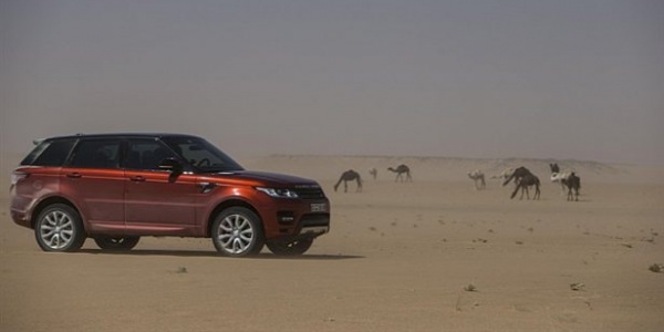 Range Rover Sport пересек пустыню за рекордное время