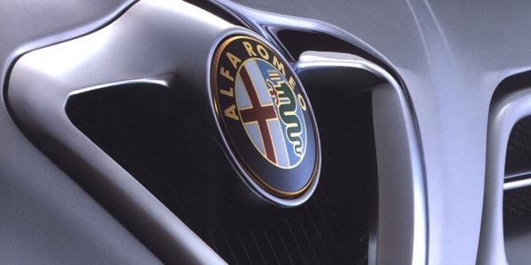 Alfa Romeo не может подобрать дизайн для будущего глобального седана