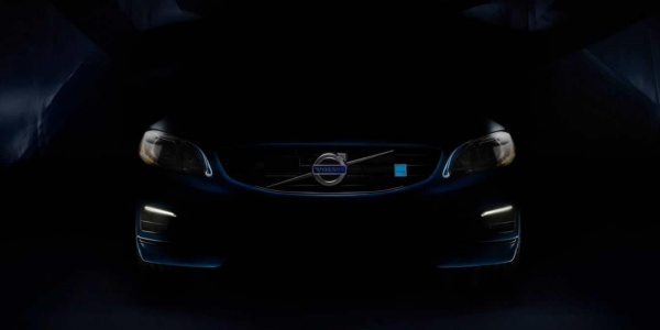 Компания Polestar показала фрагмент «горячего» универсала Volvo