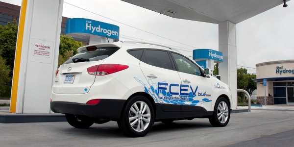 Владельцев Hyundai Tucson обеспечат бесплатным водородом