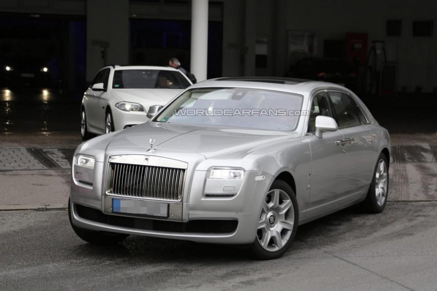 Рестайлинговый Rolls-Royce Ghost проходит дорожные тесты
