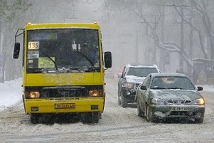 Треть украинского транспорта не готова к зиме