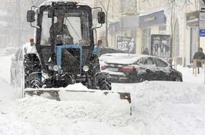 С киевских дорог эвакуируют машины, если они будут мешать уборке снега