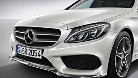 Mercedes C-Class получает пакет опций AMG.
