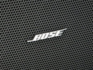 Bose поможет конкурентам сделать автомобили тише