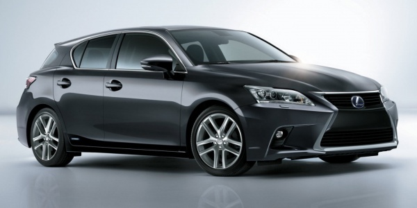 Обновленный Lexus CT 200h узнал себе цену