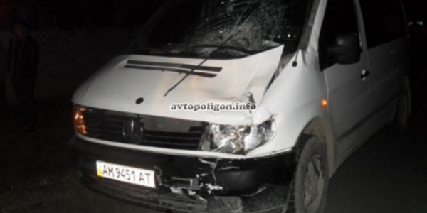 ДТП на Буковине: водитель Mercedes VITO насмерть сбил женщину