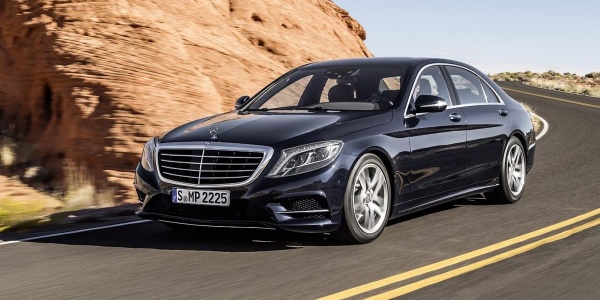 Daimler увеличивает выпуск флагманского седана