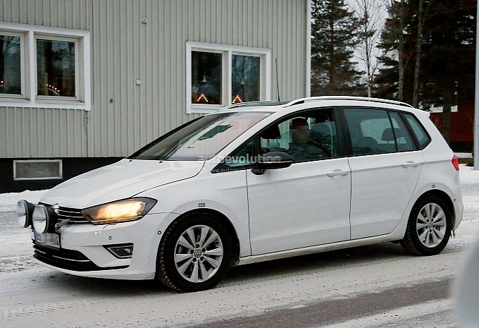 Преемник Volkswagen Golf Plus появится осенью 2014 года