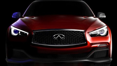 Самый мощный седан от Infiniti едет на мотор-шоу в Америку