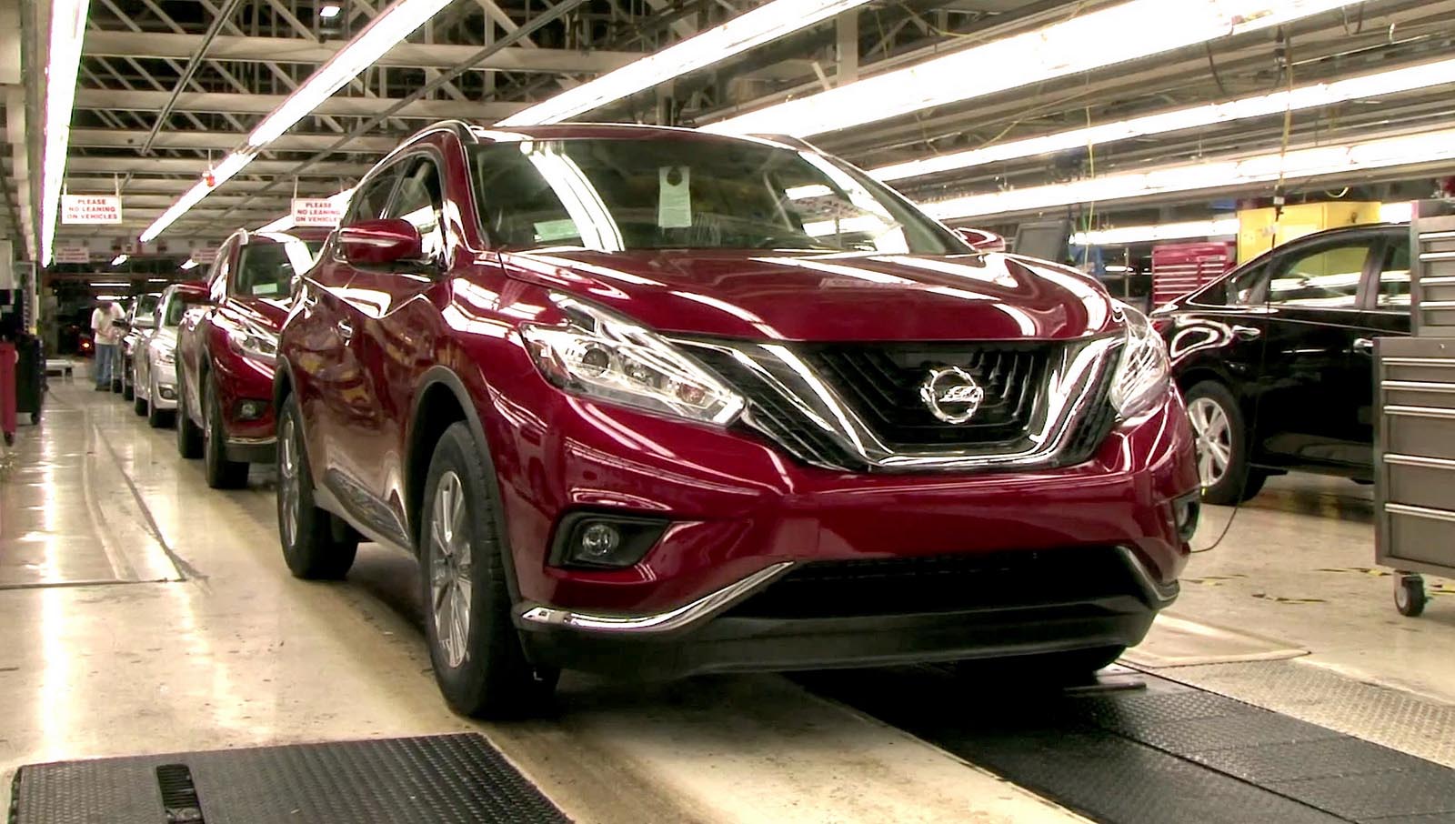 В США сошел с конвейера новый Nissan Murano