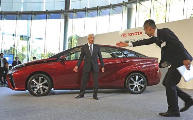 Серийник с водородным двигателем от Toyota уже в продаже