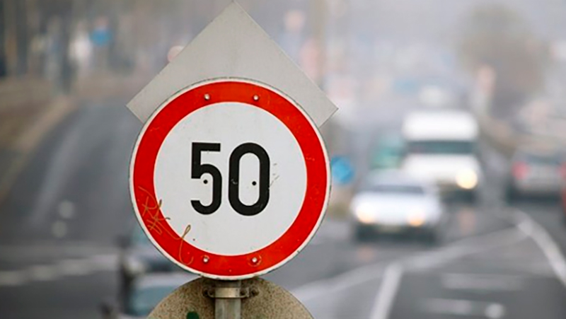 Ограничение скорости до 50 км/час в Украине вступит в силу с 1 января