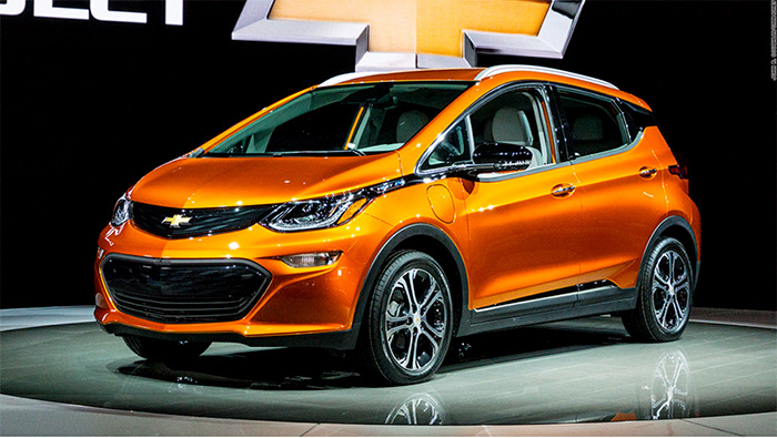 Доступный спринтер с амбициями суперкара: тест-драйв Chevrolet Bolt