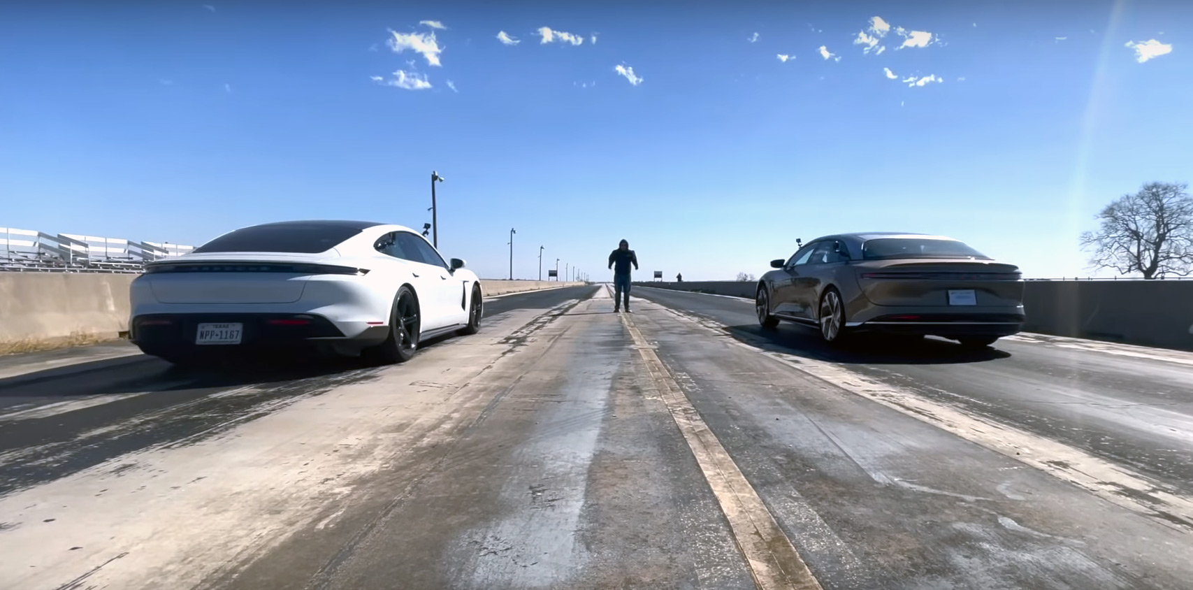 Хто швидше Tesla Plaid vs Lucid Air (1000 hp+)?