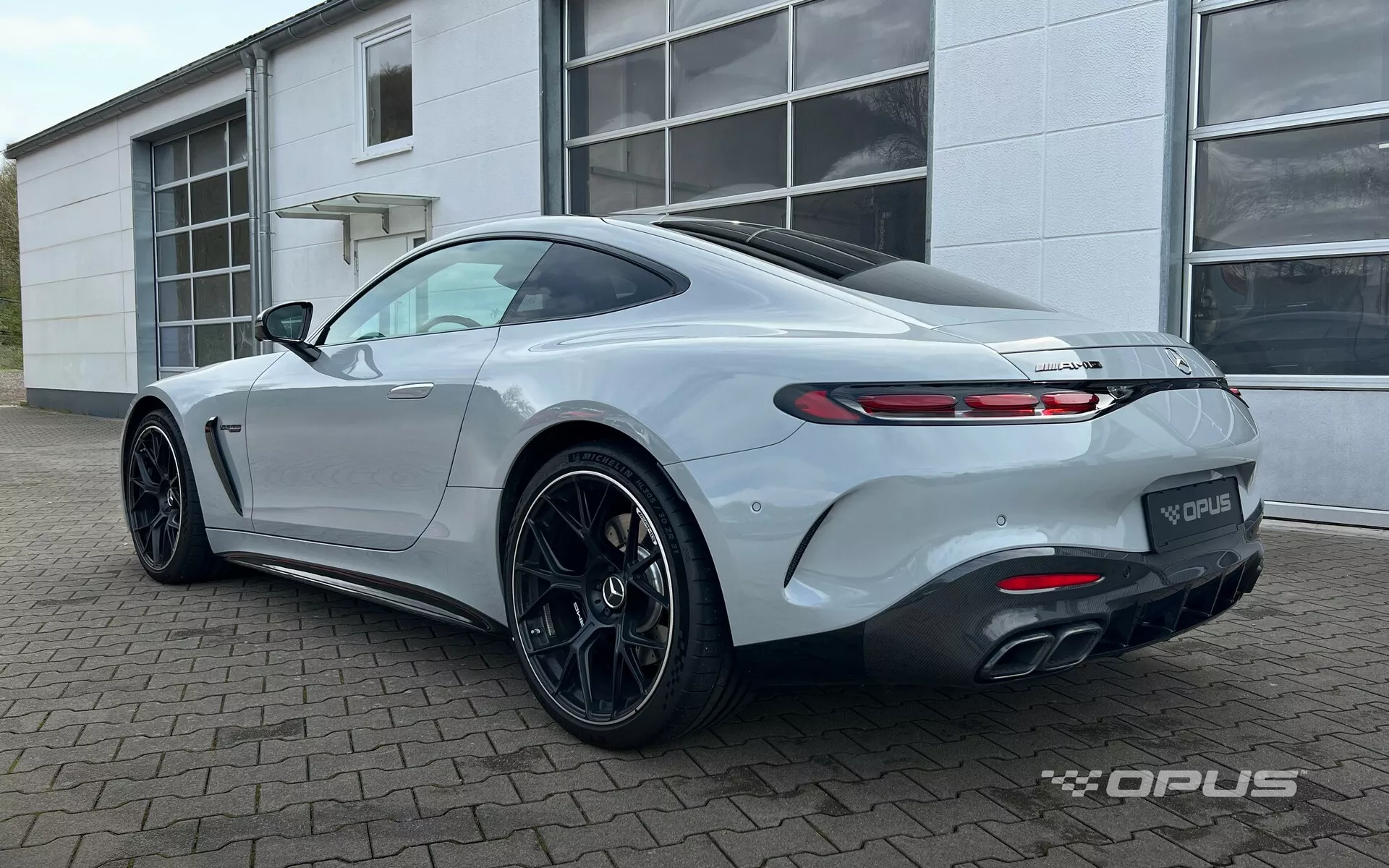 Тюнери показали 700-сильний Mercedes-AMG GT 63