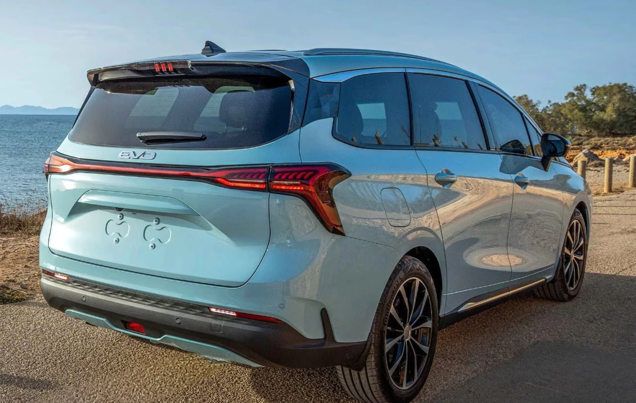 Нове італійське сімейне авто Evo Spazio за 31 000 євро