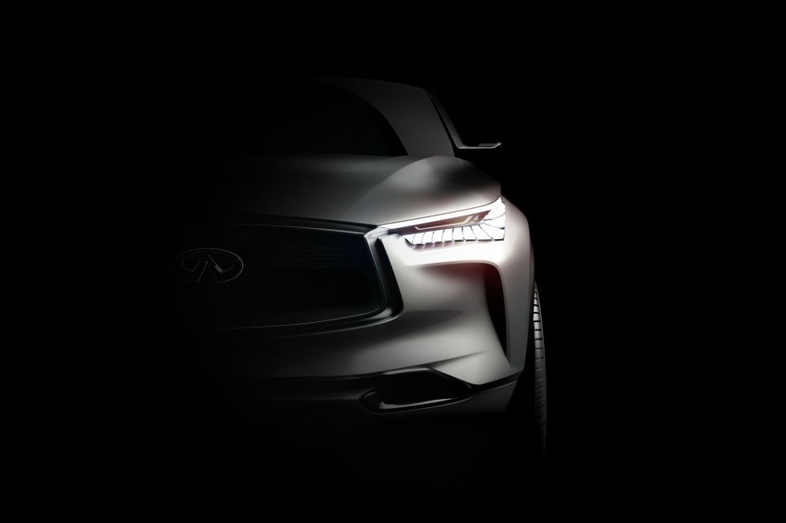 Infiniti засветила часть новинки