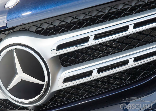 Mercedes стал лидером по продажам машин премиум-сегмента